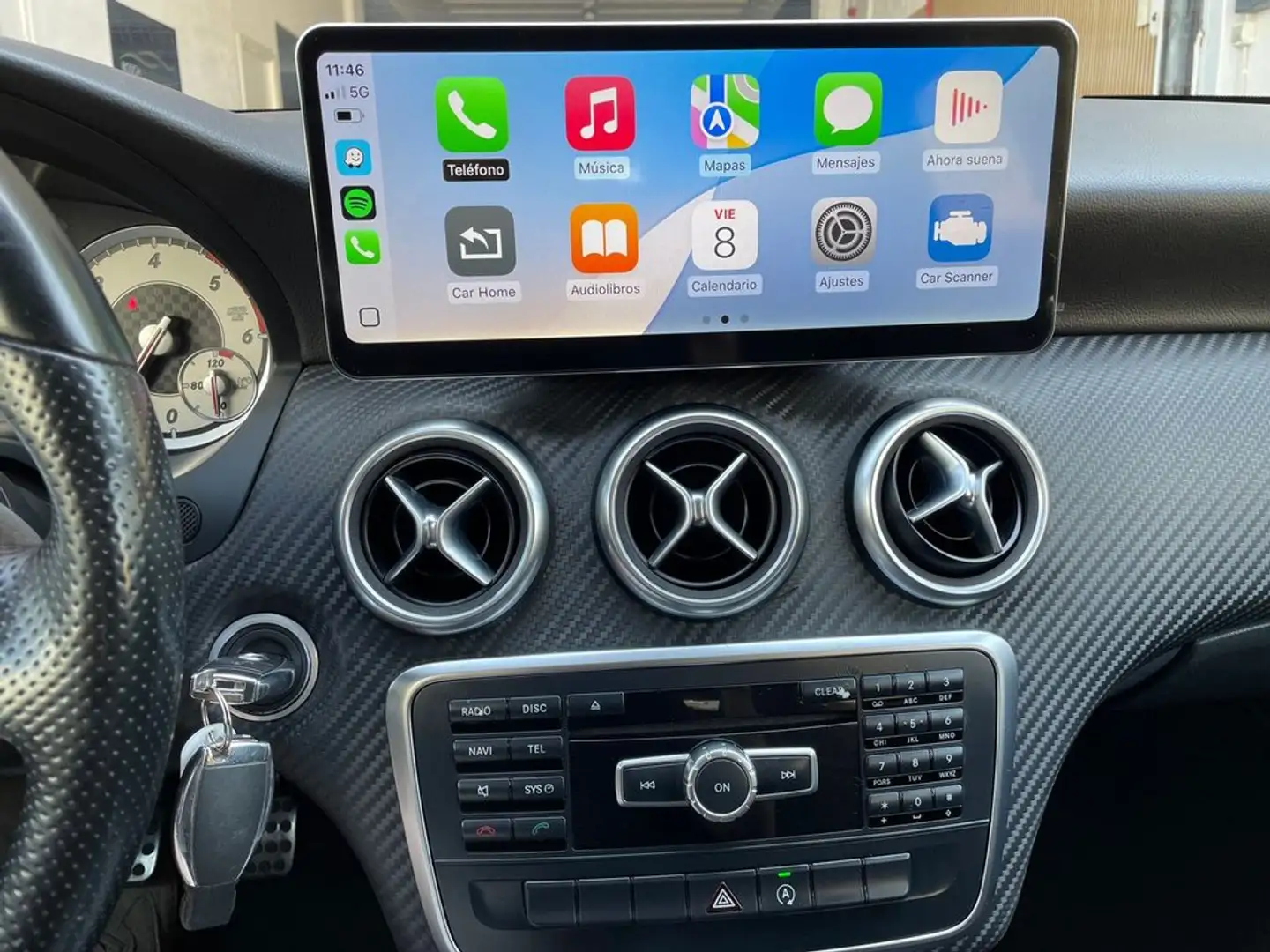 Mercedes-Benz A 200 CDI 136cv AMG Line Weiß - 2