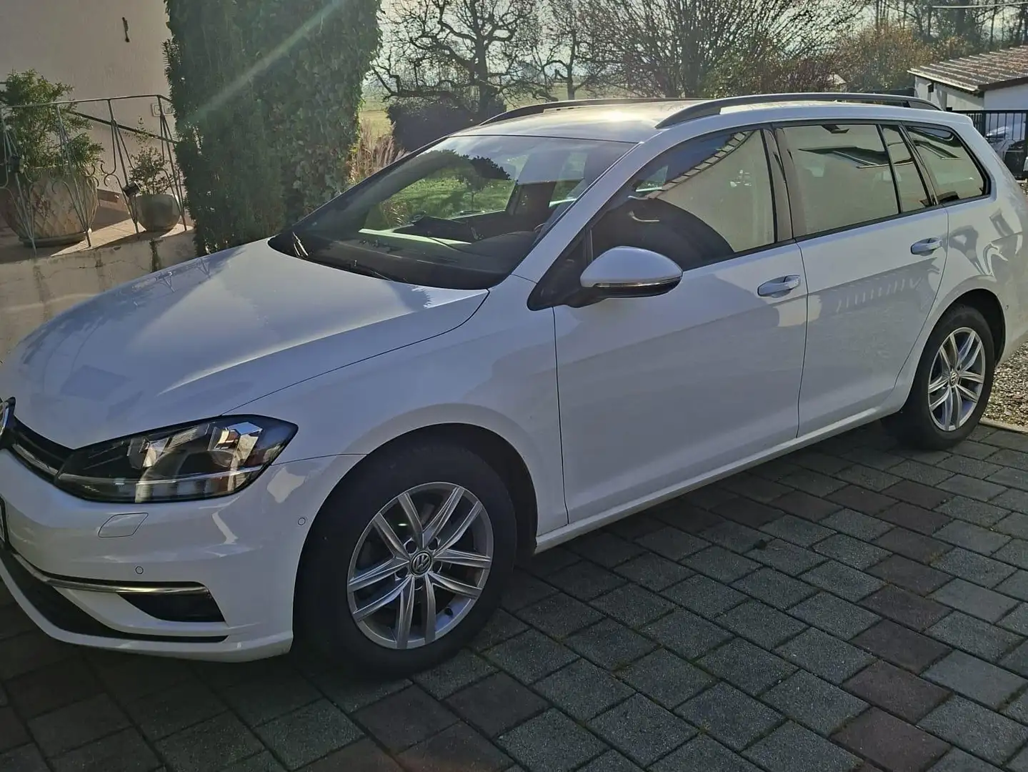 Volkswagen Golf Variant Golf Variant 1.5 TSI ACT OPF DSG Comfortline Weiß - 2