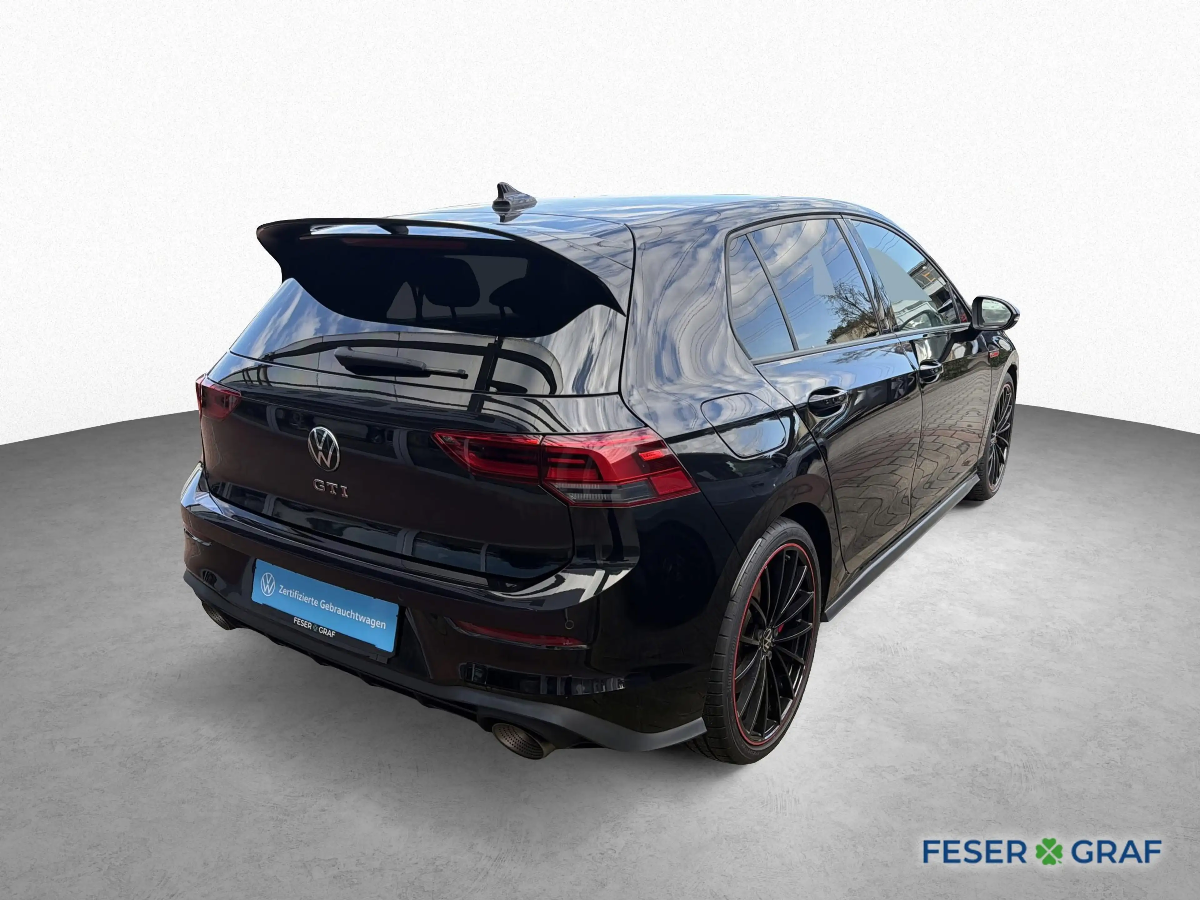 Volkswagen Golf VIII 2.0 TSI DSG GTI CS BLACK KAM ACC SHZ — photo 5