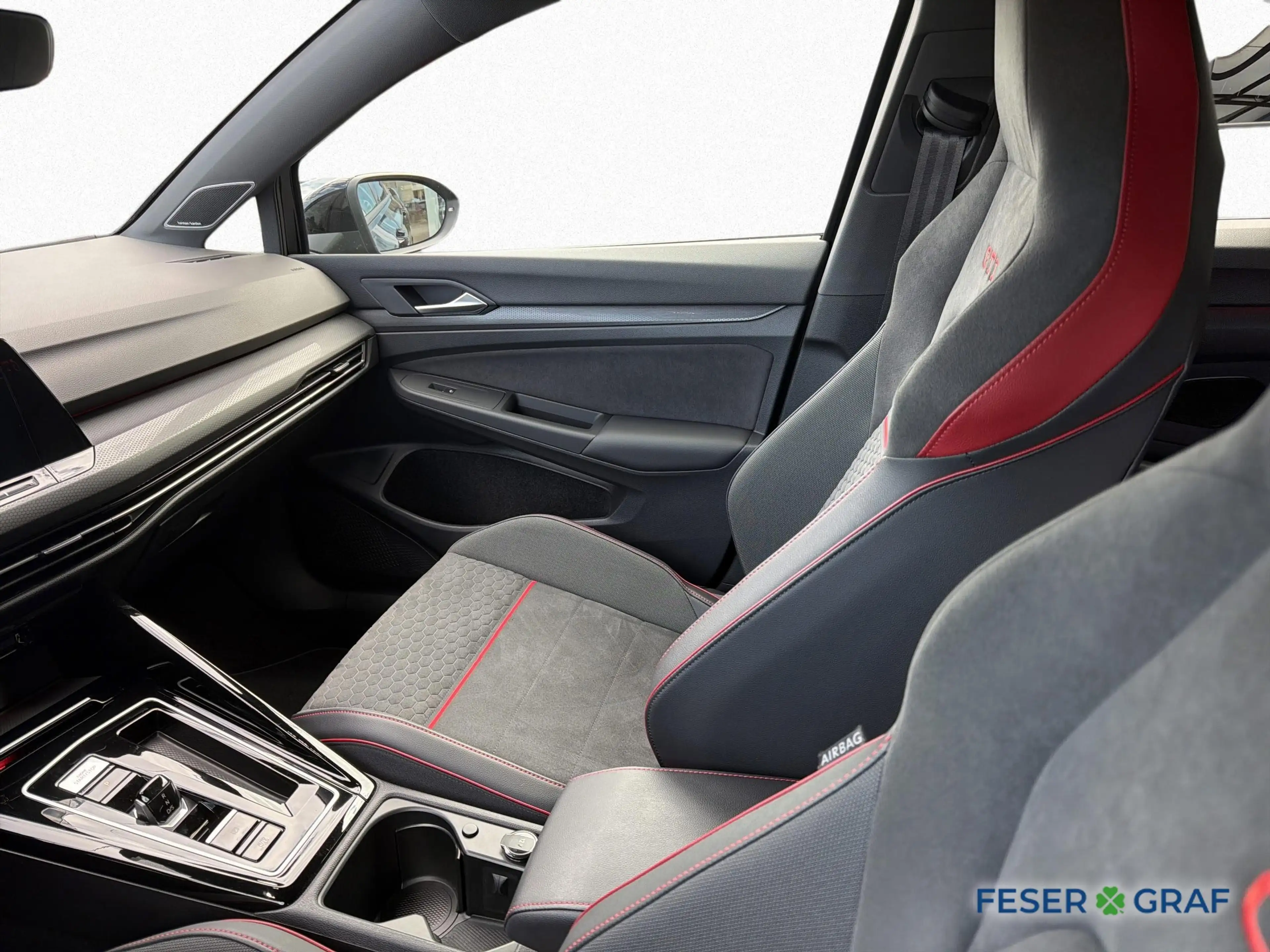 Volkswagen Golf VIII 2.0 TSI DSG GTI CS BLACK KAM ACC SHZ — photo 15