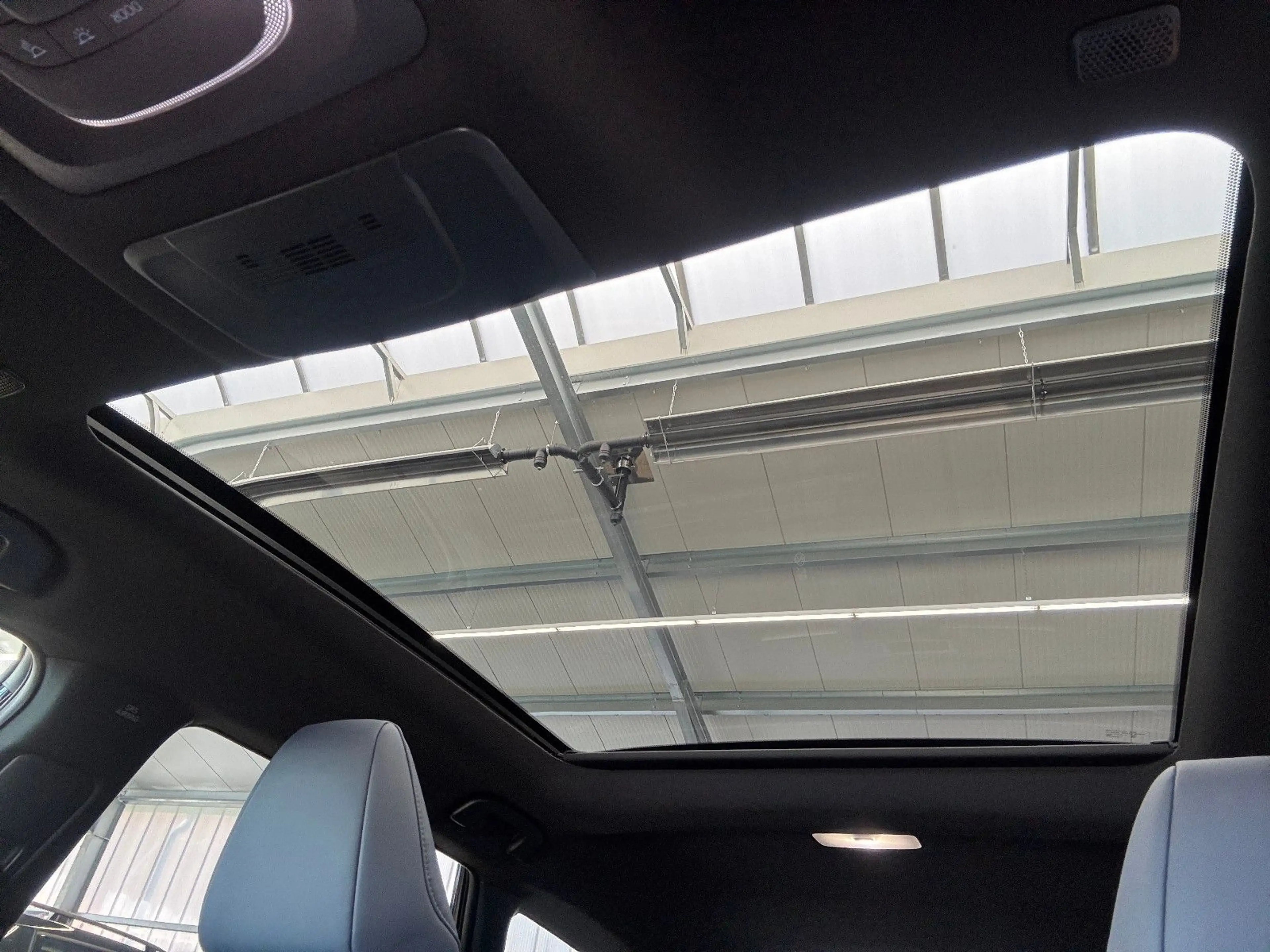 Subaru OUTBACK E-Outback Platinum — photo 10