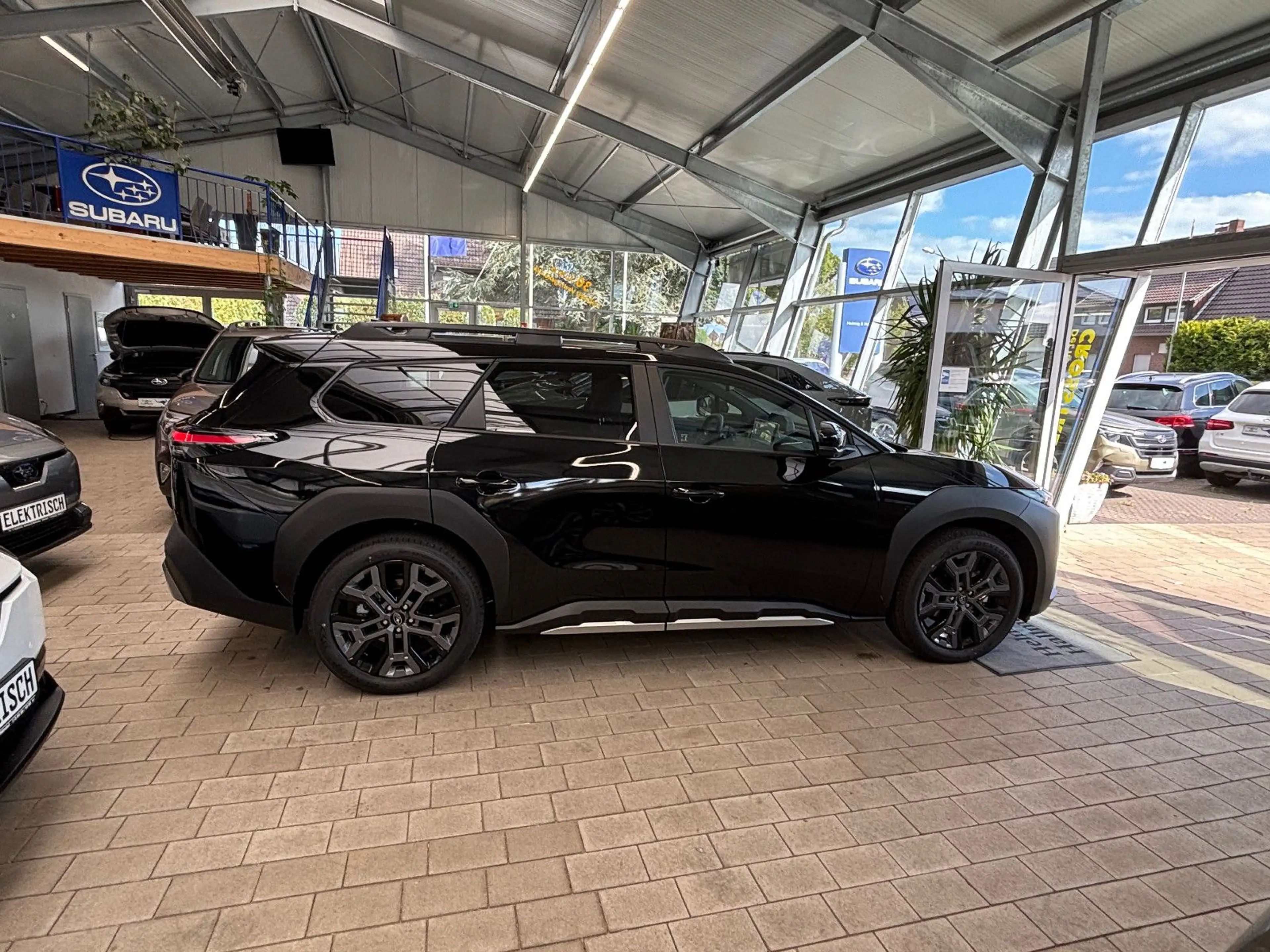 Subaru OUTBACK E-Outback Platinum — photo 3