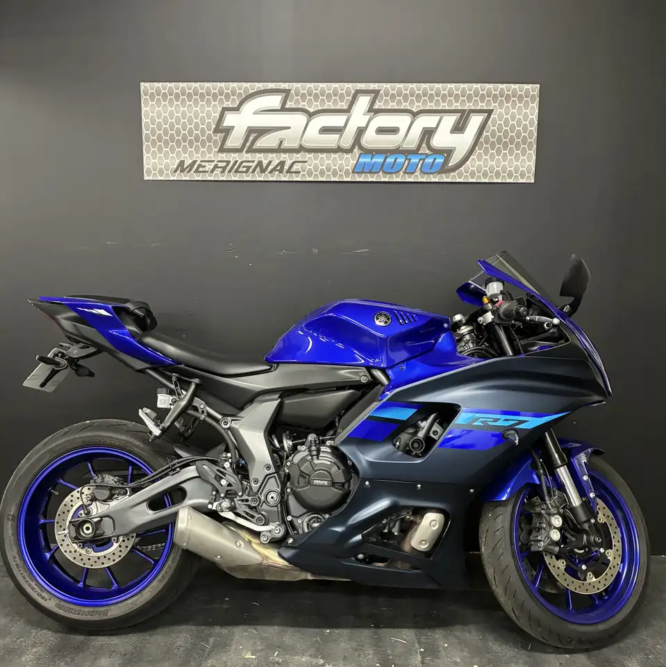 Yamaha YZF-R7