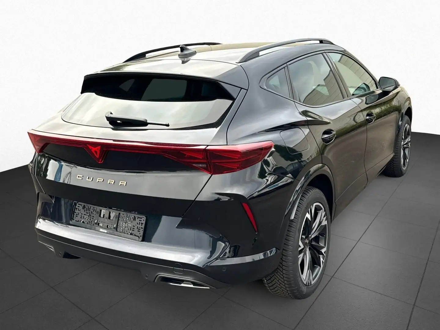 CUPRA Formentor 1.5 eTSI 110 kW DSG Schwarz - 2
