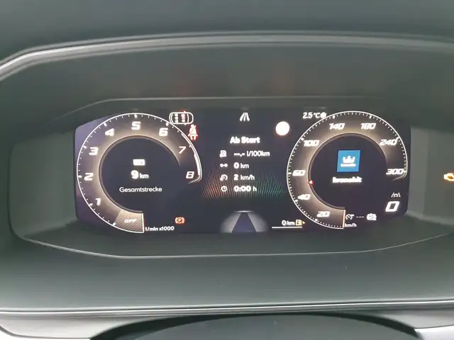 Cupra Leon view 10