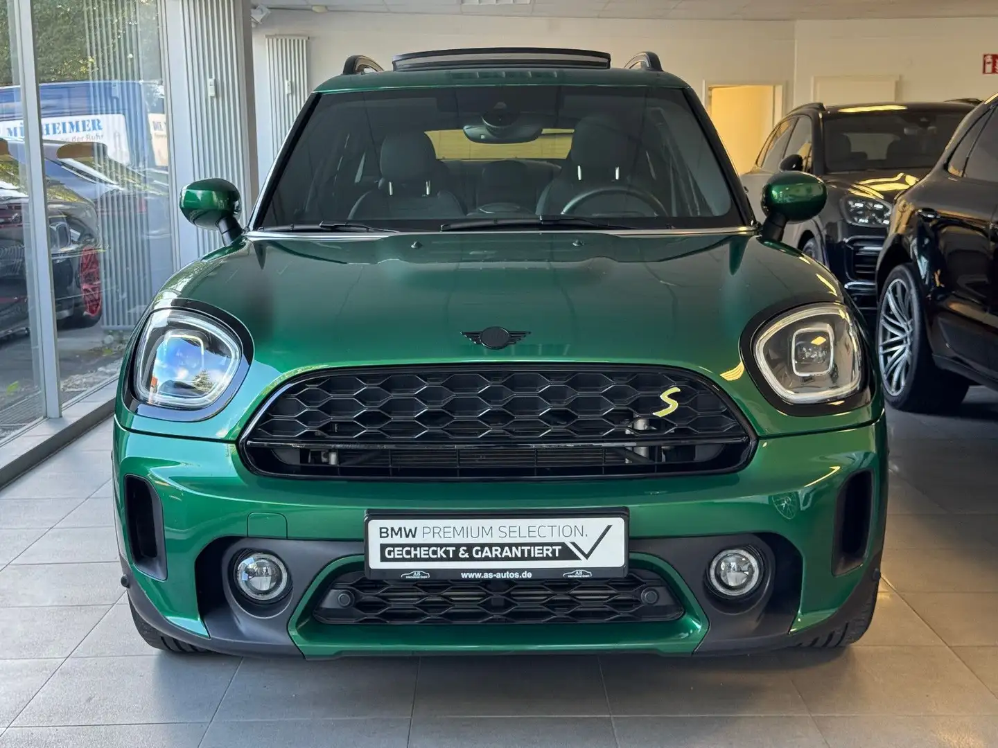 MINI Cooper SE Countryman All4 Panorama Kamera Key-GO Grün - 1