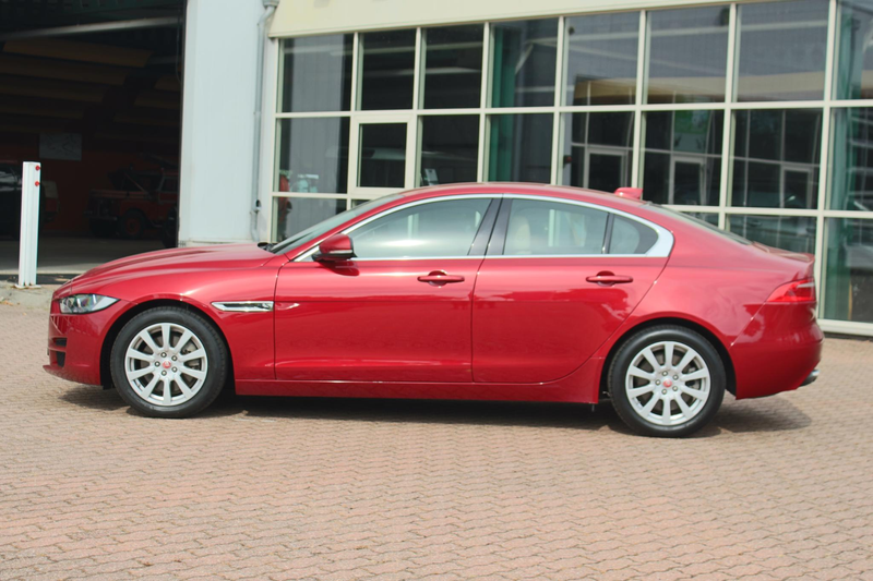 Jaguar XE 2.0 Prestige AWD LET OP 4x4 250PK, 1e eig. door „D — photo 3