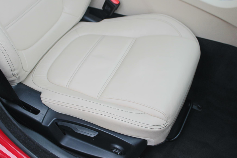 Jaguar XE 2.0 Prestige AWD LET OP 4x4 250PK, 1e eig. door „D — photo 28