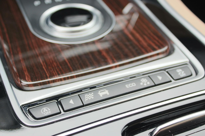 Jaguar XE 2.0 Prestige AWD LET OP 4x4 250PK, 1e eig. door „D — photo 23