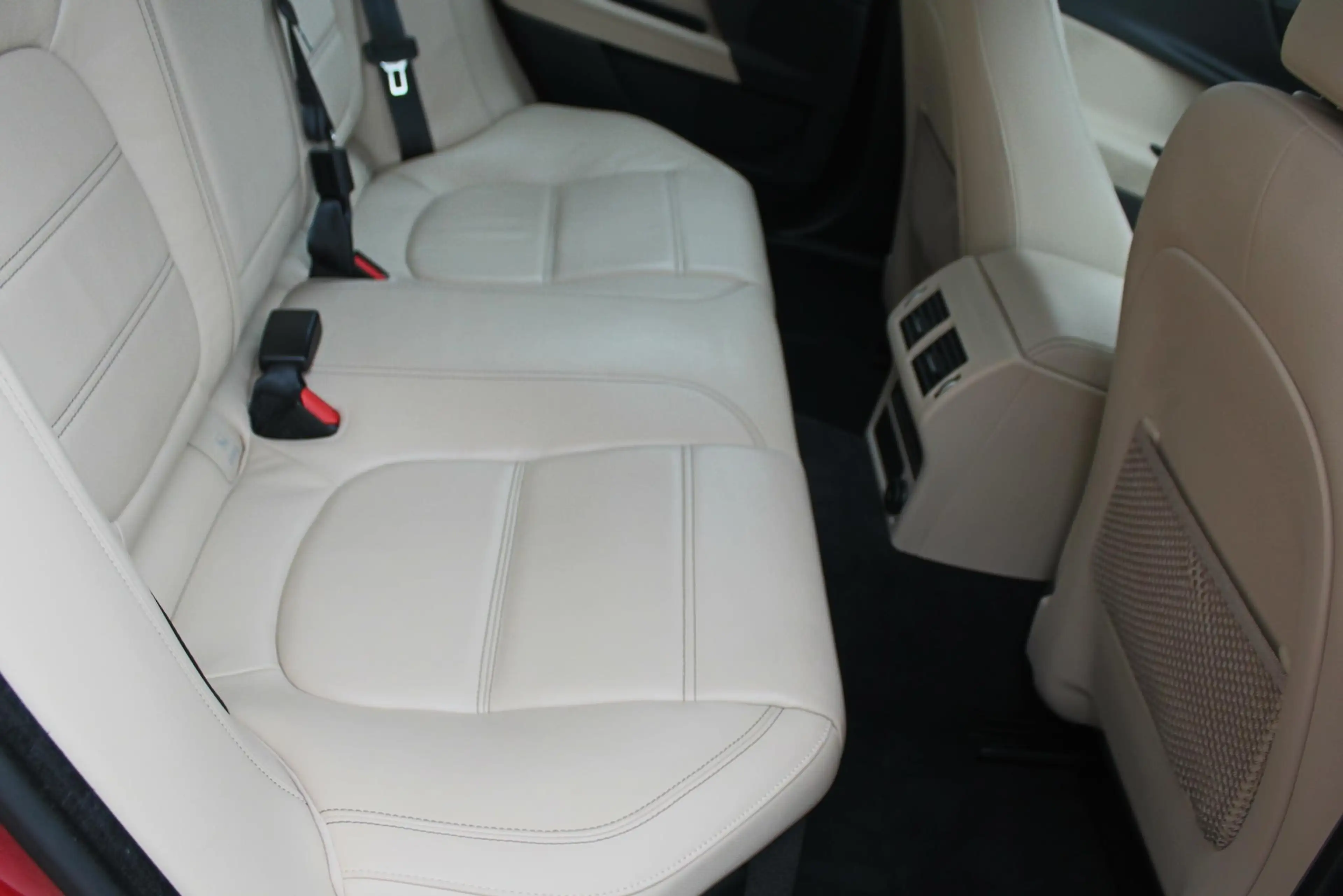 Jaguar XE 2.0 Prestige AWD LET OP 4x4 250PK, 1e eig. door „D — photo 38