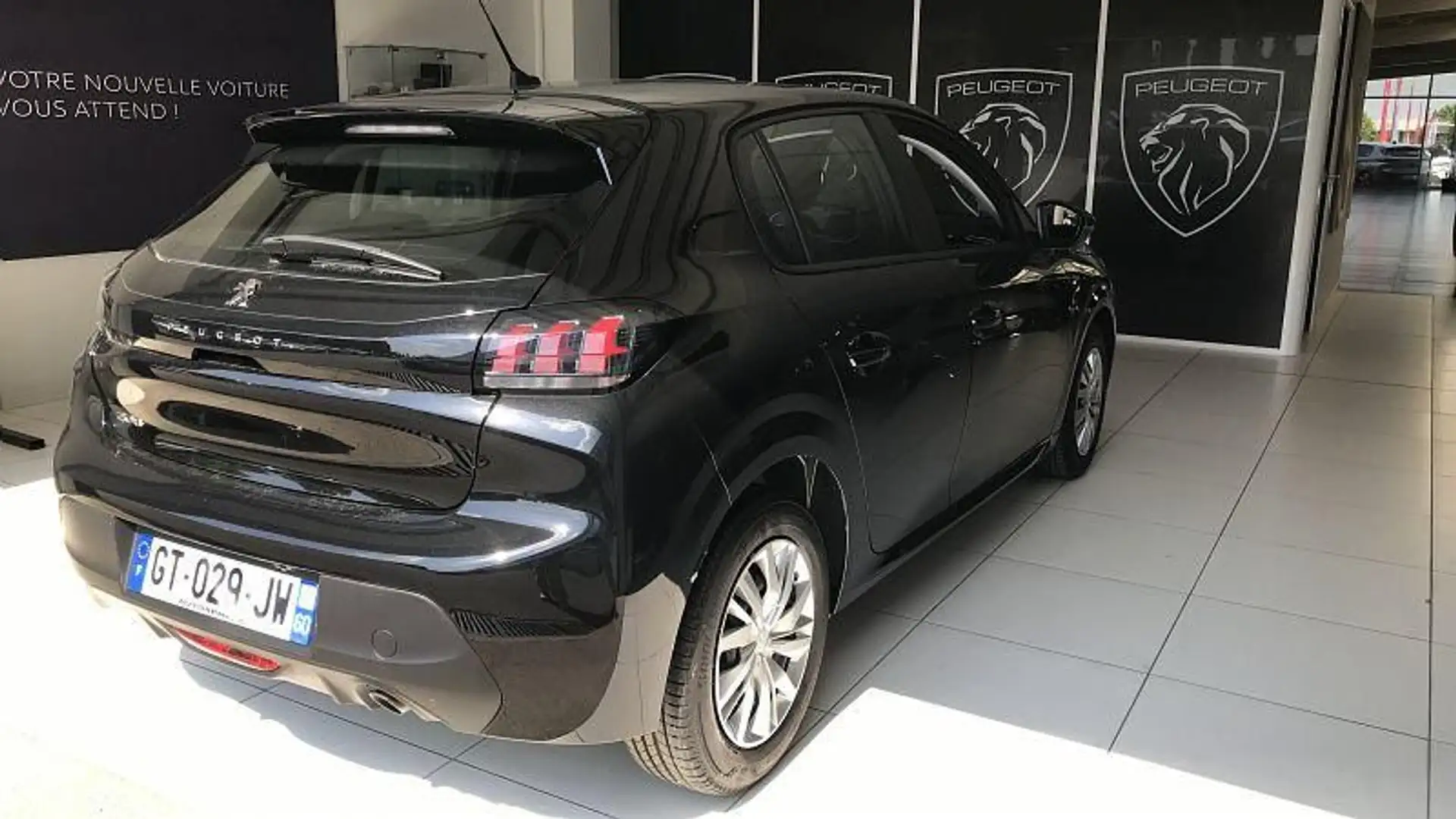 Peugeot 208 1.5 BlueHDi 100ch S\u0026S Active - 2