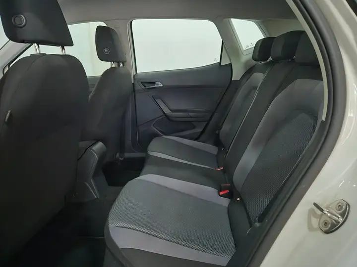 SEAT Arona 2020, foto 18