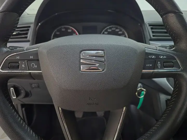SEAT Arona 2020, foto 10