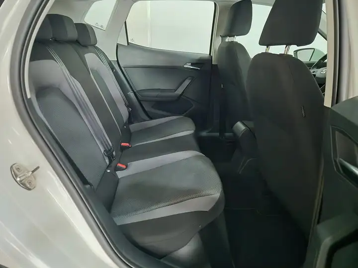 SEAT Arona 2020, foto 17