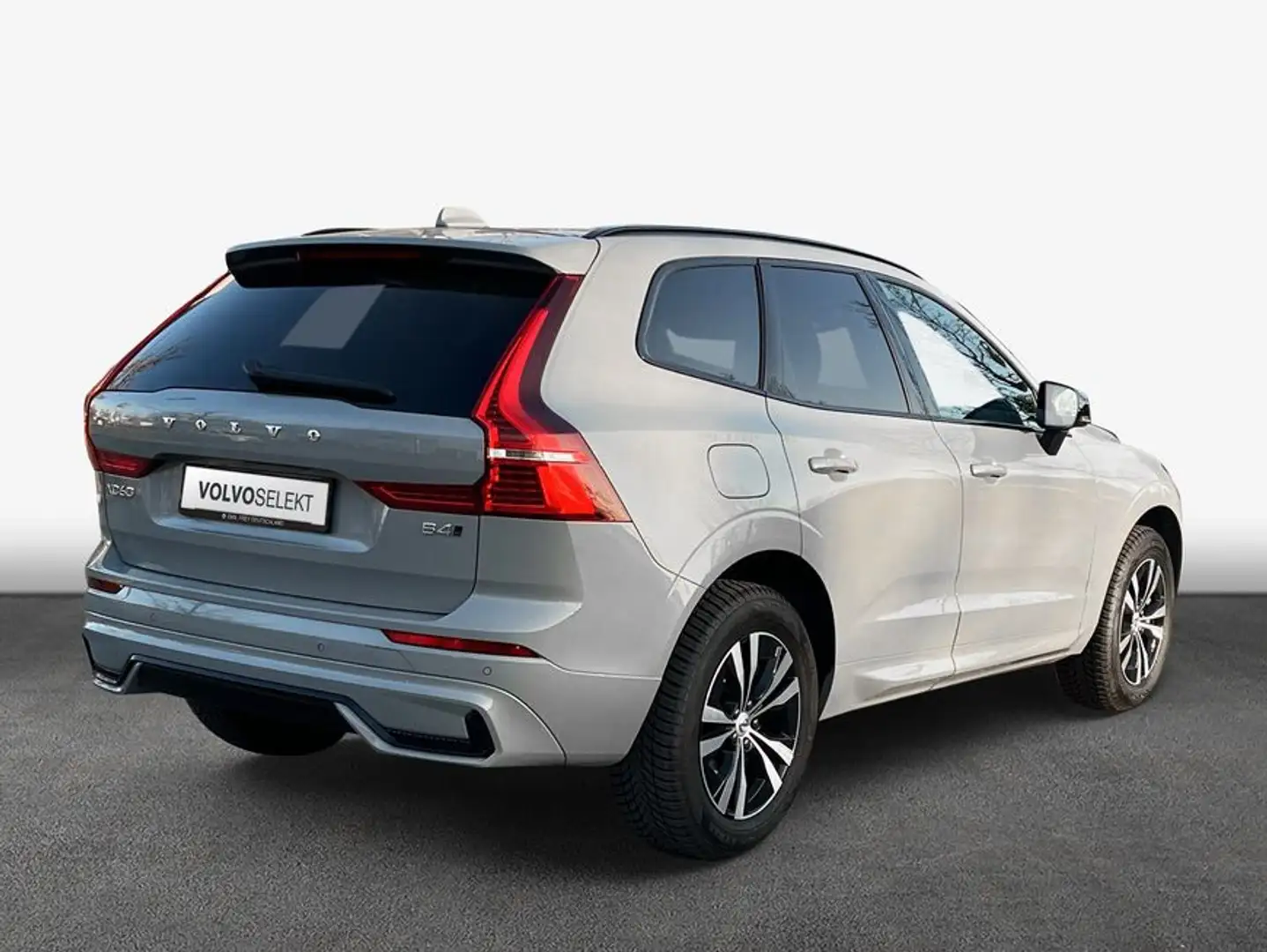 Volvo XC60 XC60 B4 D AWD Plus Dark Gris - 2