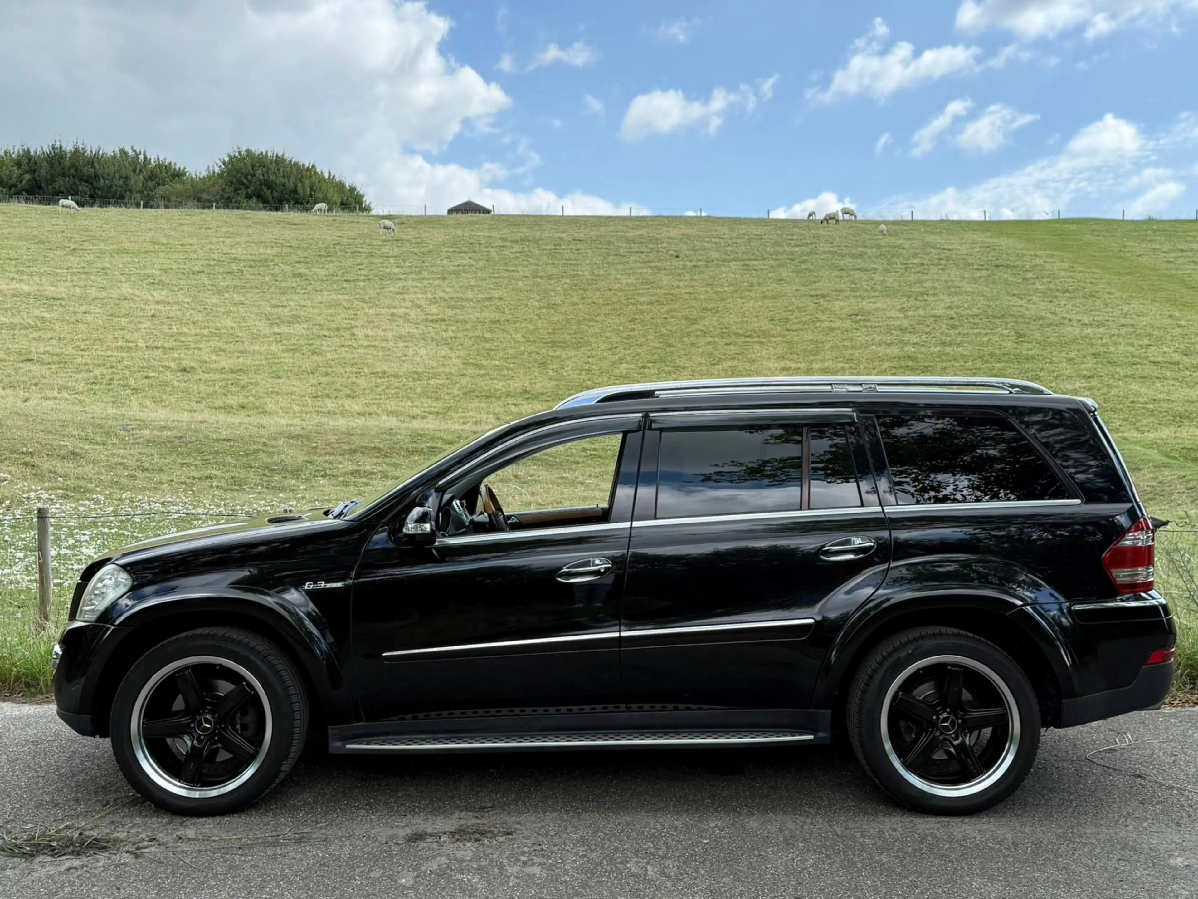 Mercedes-Benz GL 500 5.5 V8 387pk / AMG / Youngtimer / ILS / multifunct — photo 6