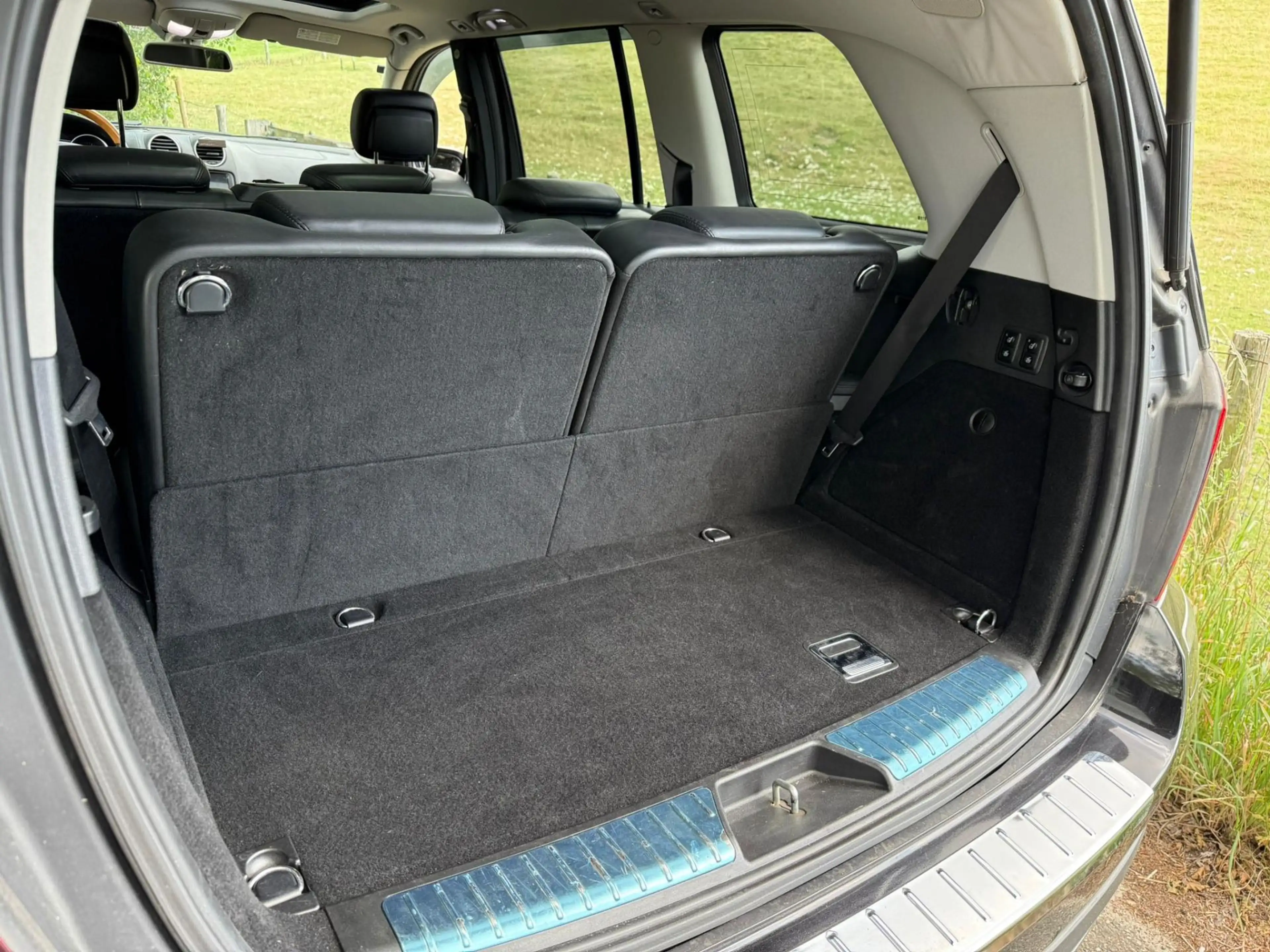 Mercedes-Benz GL 500 5.5 V8 387pk / AMG / Youngtimer / ILS / multifunct — photo 10