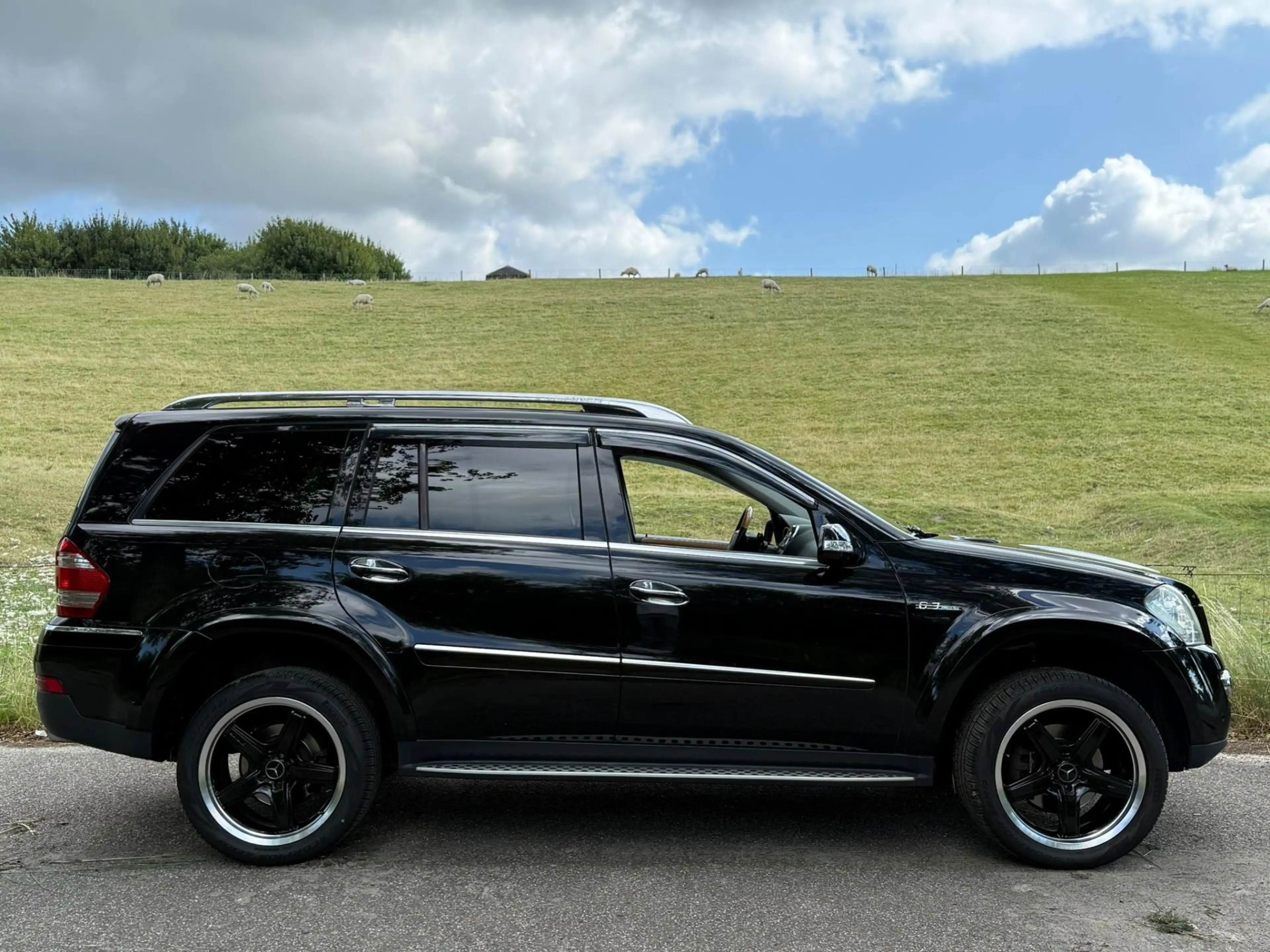 Mercedes-Benz GL 500 5.5 V8 387pk / AMG / Youngtimer / ILS / multifunct — photo 3