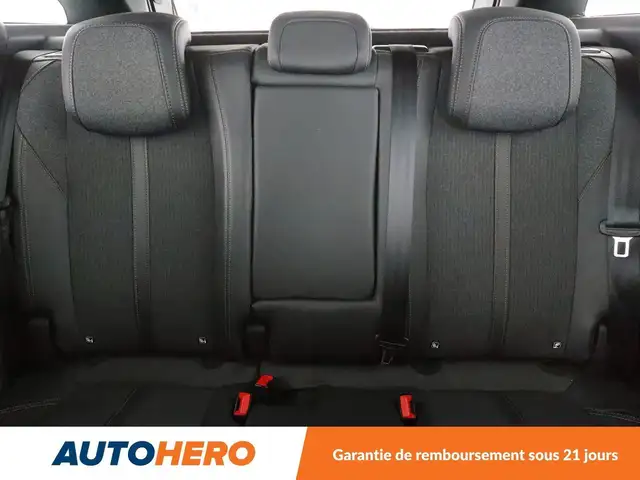 Peugeot 3008 view 15