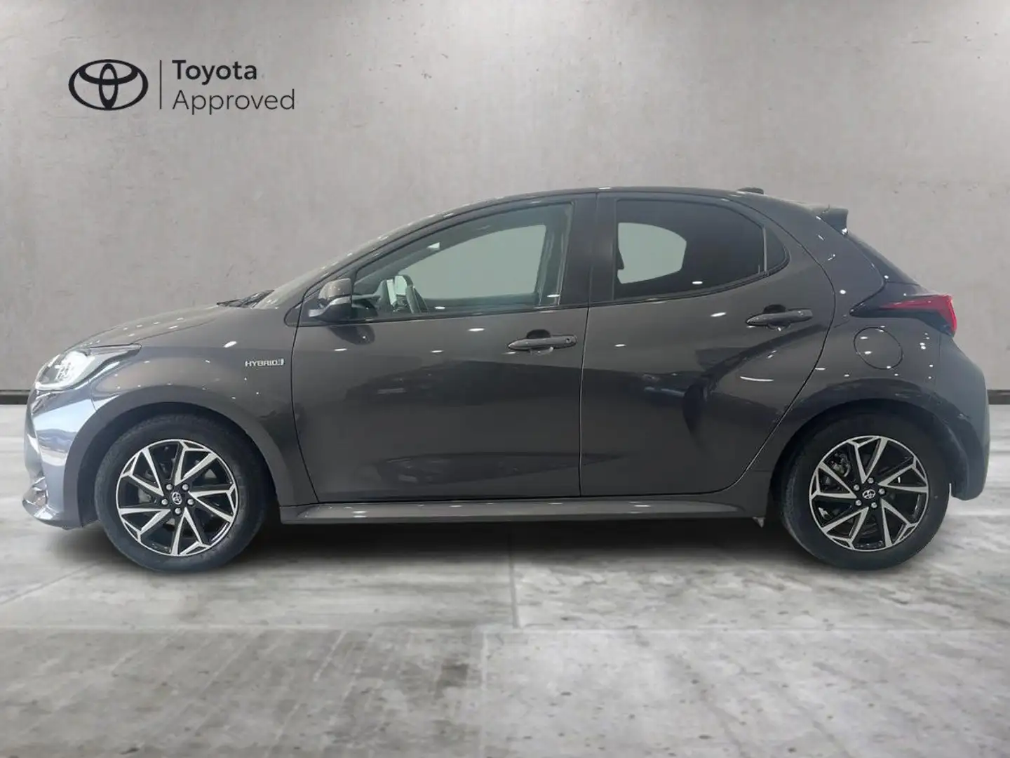 Toyota Yaris Yaris 1.5h Lounge Grigio - 2