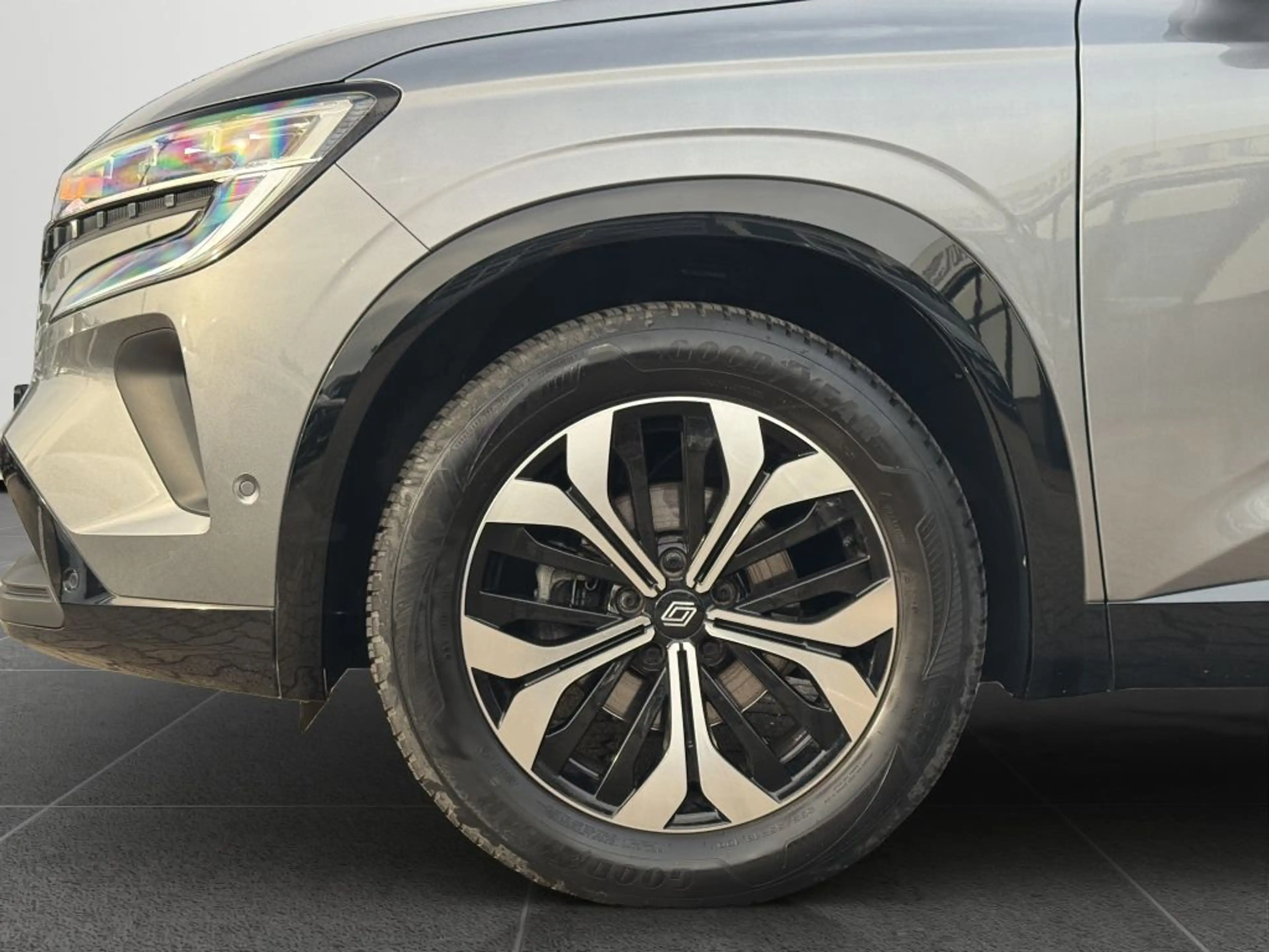Renault Austral Mild Hybrid 140 Equilibre — photo 17