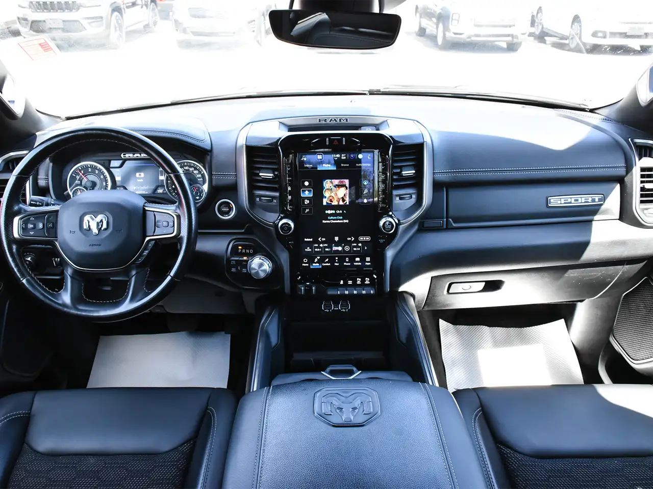 RAM 1500 fotografie RAM 1500