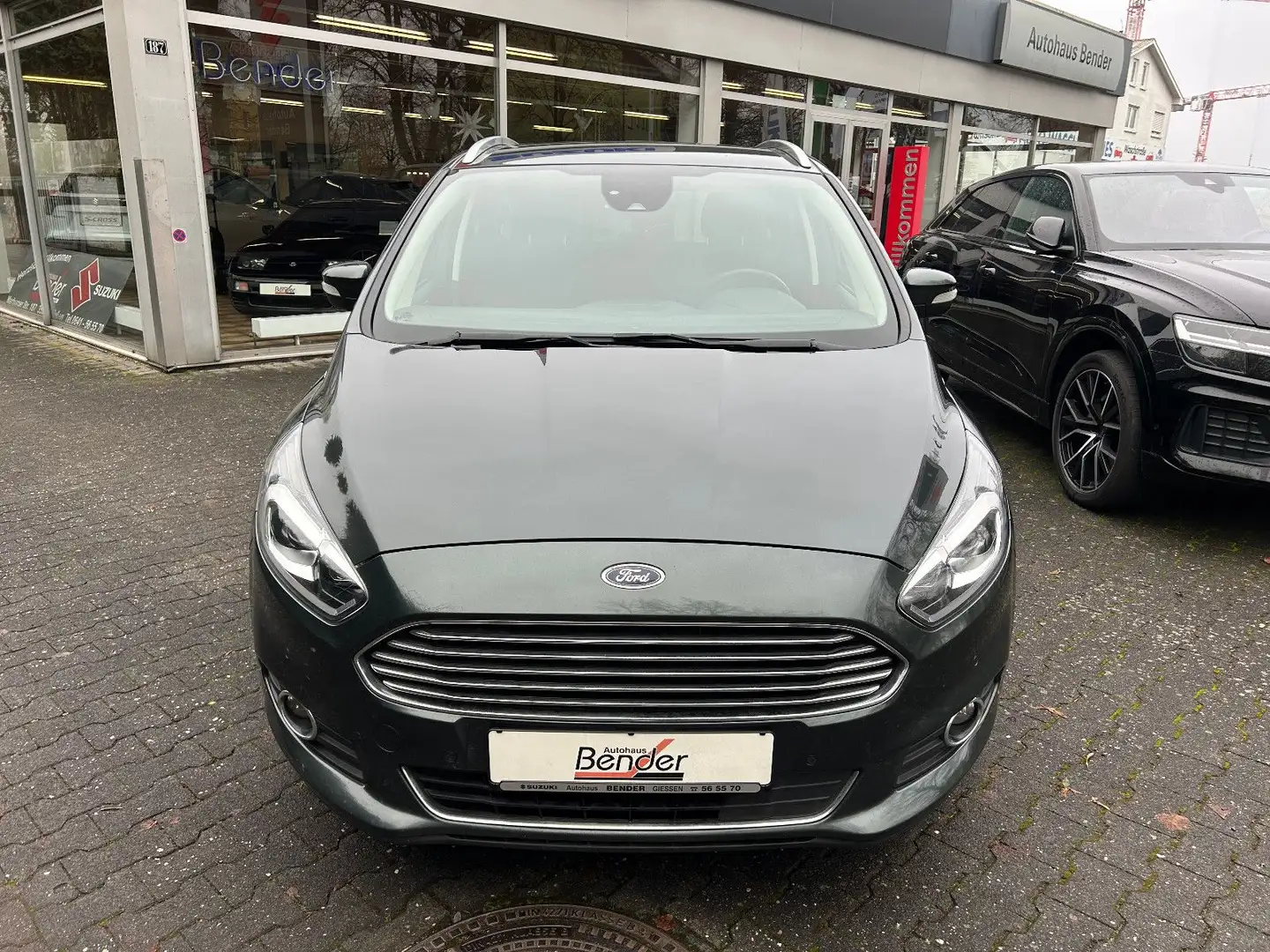 Ford S-Max Titanium 7-SITZER NAVI KAMERA LED ABN. AHK Groen - 2