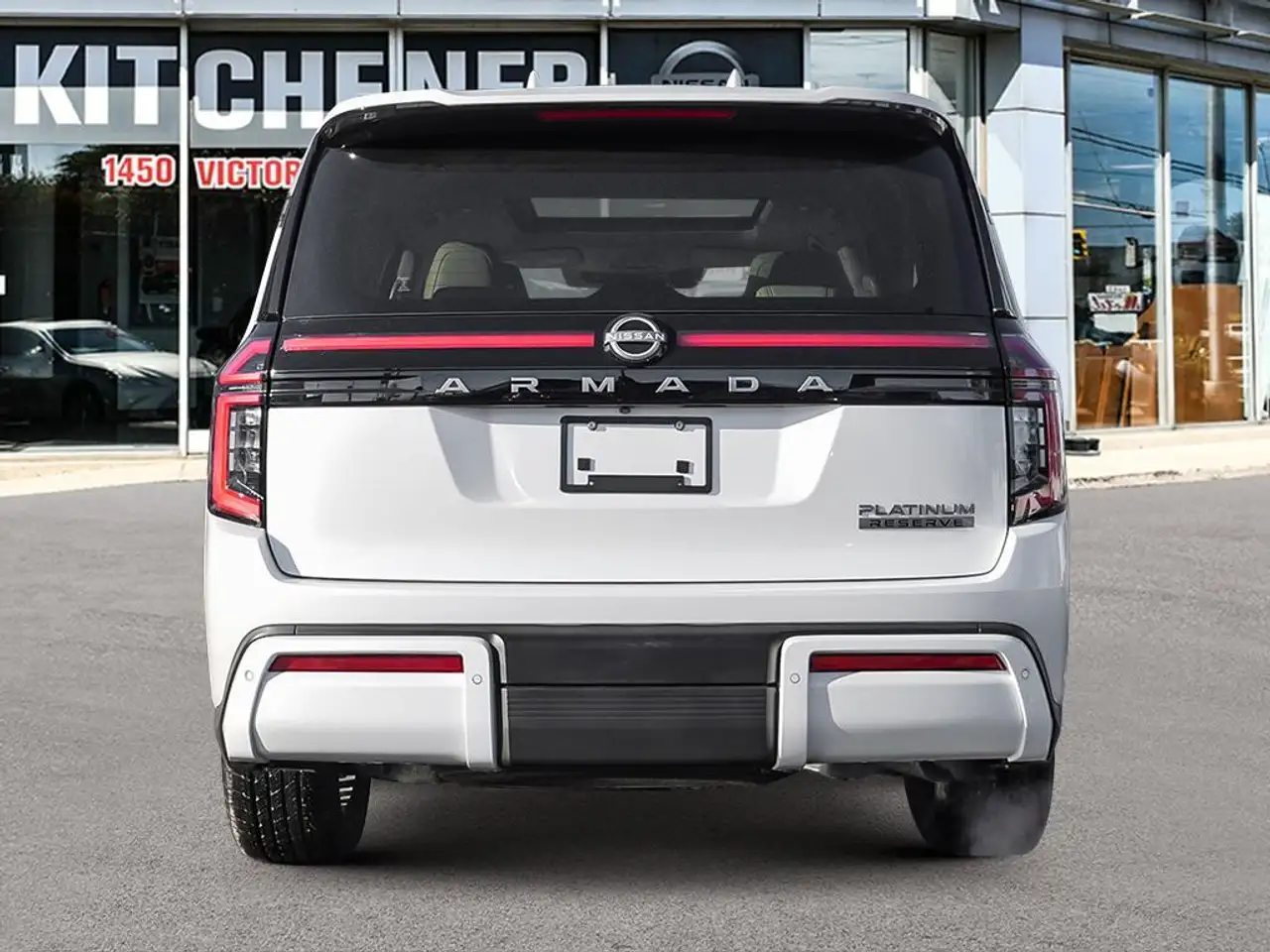 Nissan Armada снимка Nissan Armada