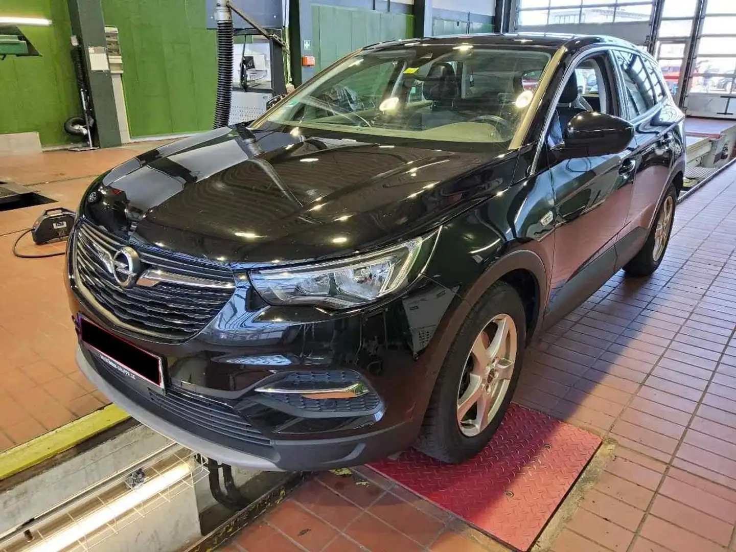 Opel Grandland X 2.0D INNOVATION Navi 1. Hand Alu Schwarz - 1