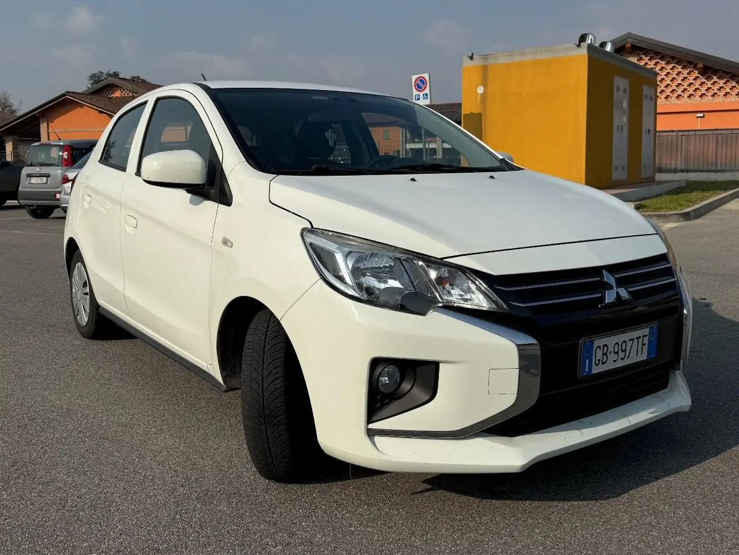Mitsubishi Space Star Space Star 1.2 Launch Edition Bianco - 2