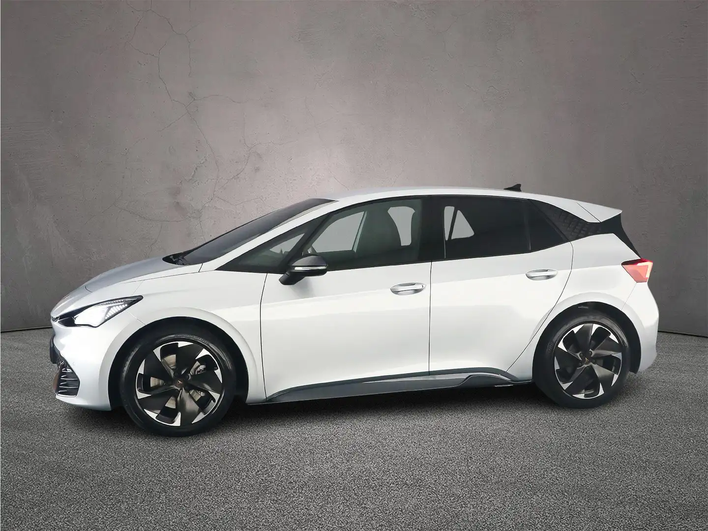 CUPRA Born Essential Limited 230pk Automaat Adaptive cruise c Gris - 2