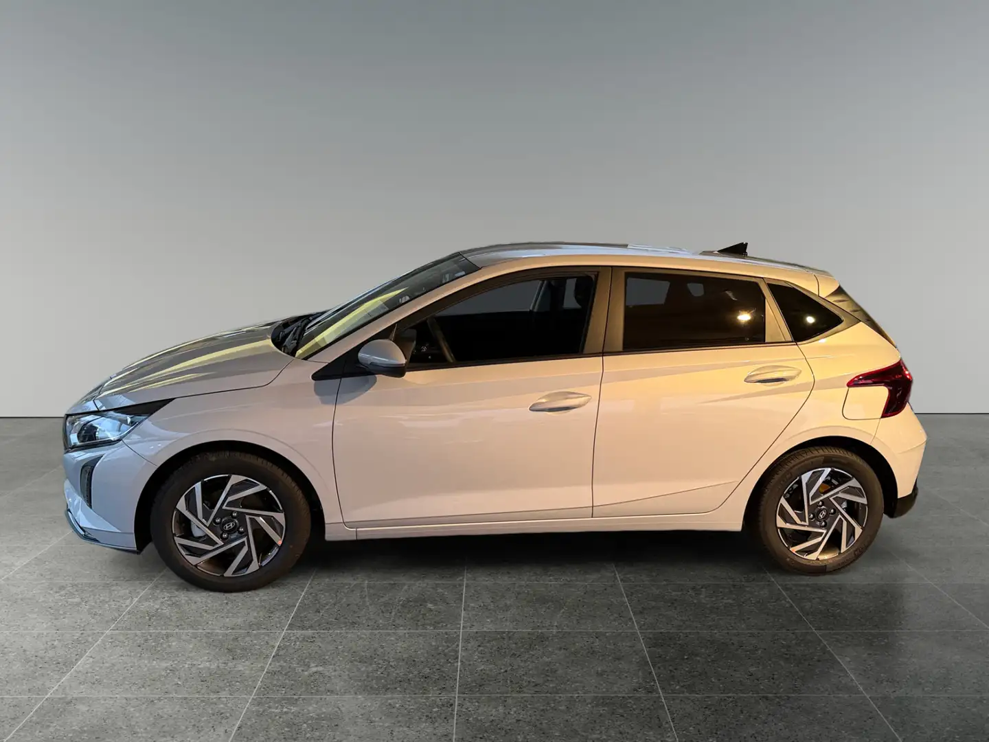 Hyundai i20 i20 (BC3) Jubile 1.0 T-GDI b5bj2 Grau - 2