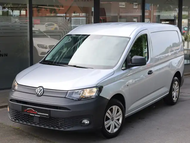 Volkswagen Caddy Maxi view 2