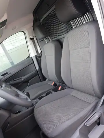 Volkswagen Caddy Maxi view 15
