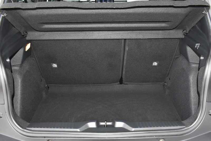 Citroen C3 Turbo 100 MAX — photo 9