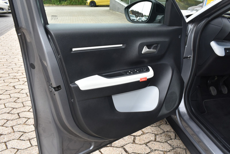 Citroen C3 Turbo 100 MAX — photo 10