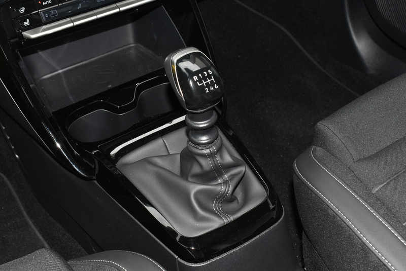 Citroen C3 Turbo 100 MAX — photo 18