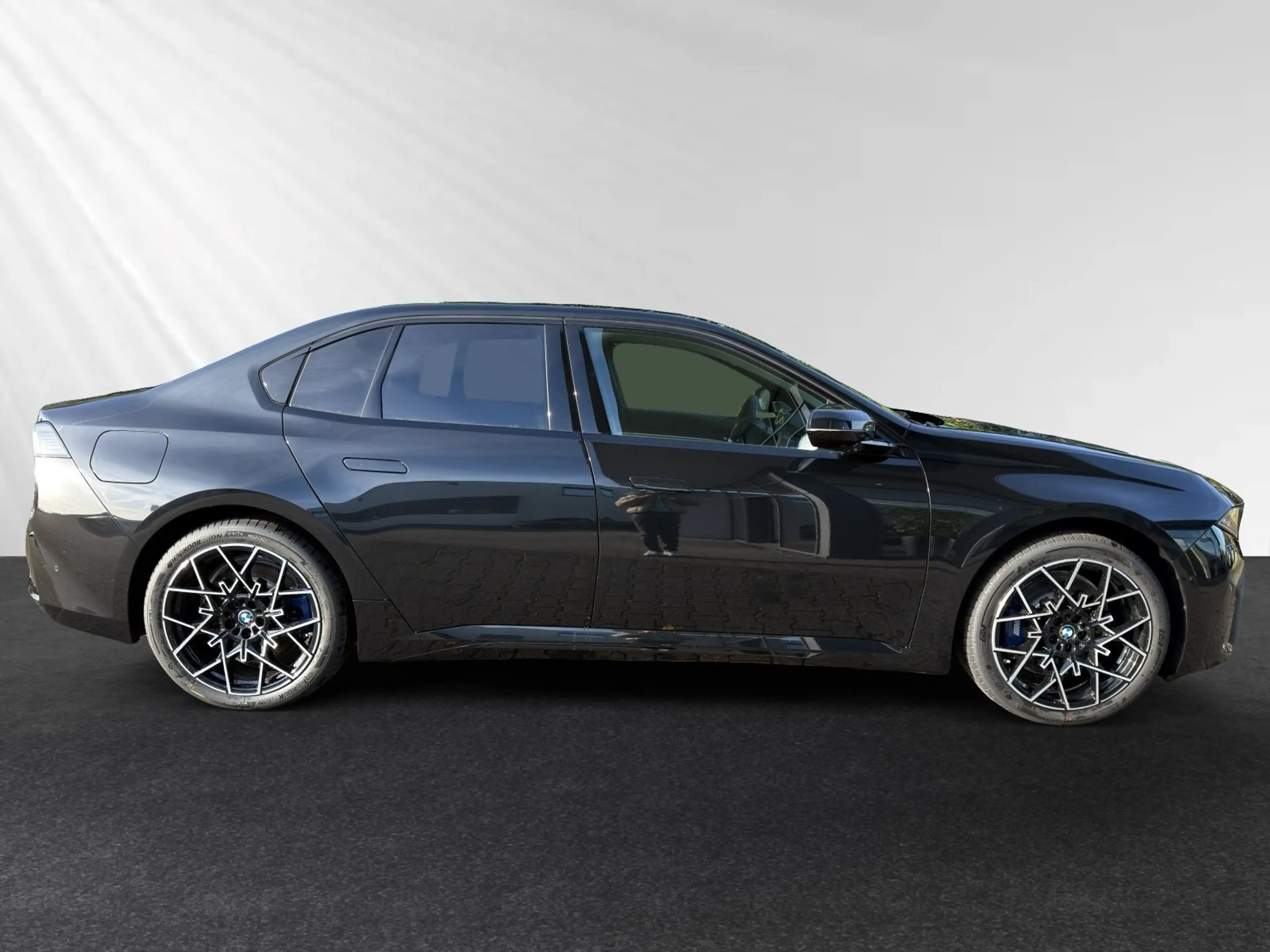 BMW i3 50 xDrive M Sport|Autobahn&CityAss.|AHK|Pano — photo 2