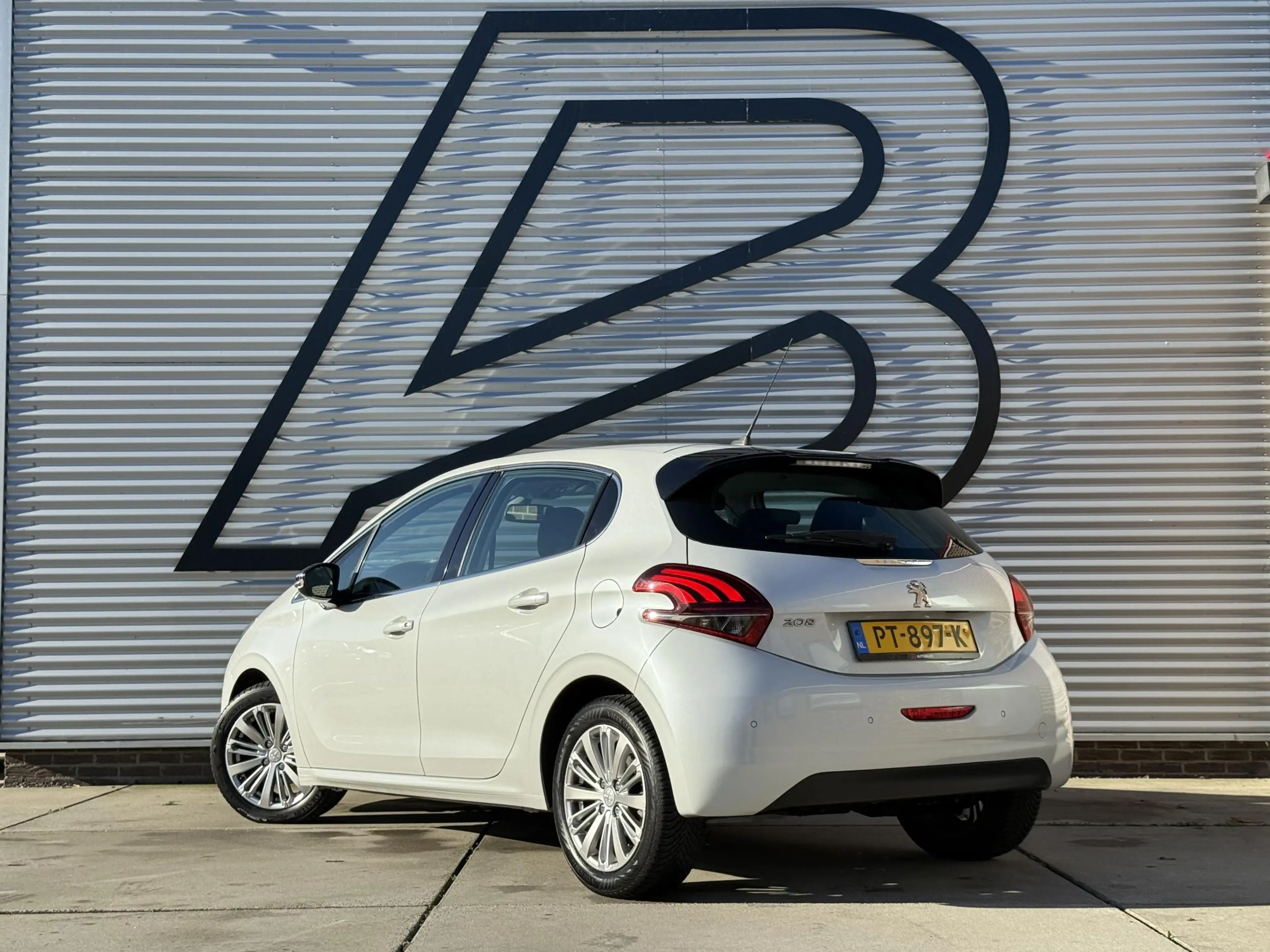 Peugeot 208 1.6 BlueHDi Blue Lease Executive 2e Eigenaar|Navi| — photo 11
