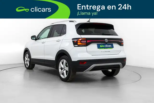 Volkswagen T-Cross view 9