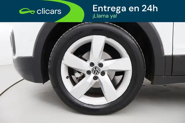 Volkswagen T-Cross view 11