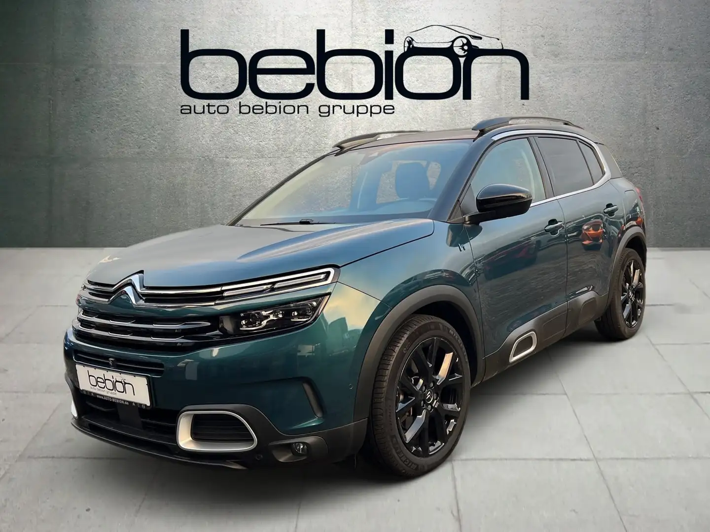 Citroen C5 Aircross 225 Shine Pack Navi PDC Pano LED Grün - 1