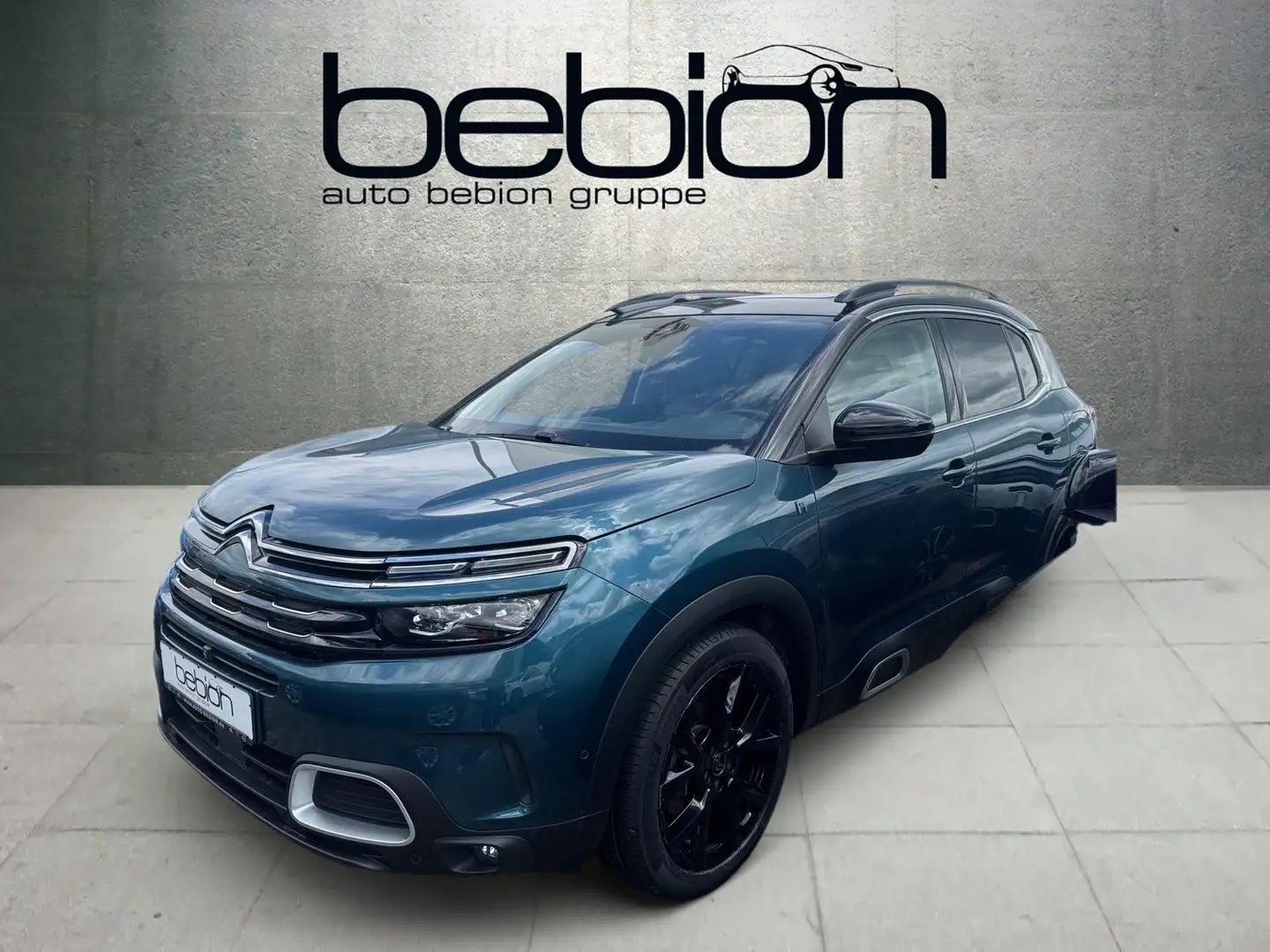 Citroen C5 Aircross 225 Shine Pack Navi PDC Pano LED Grün - 2