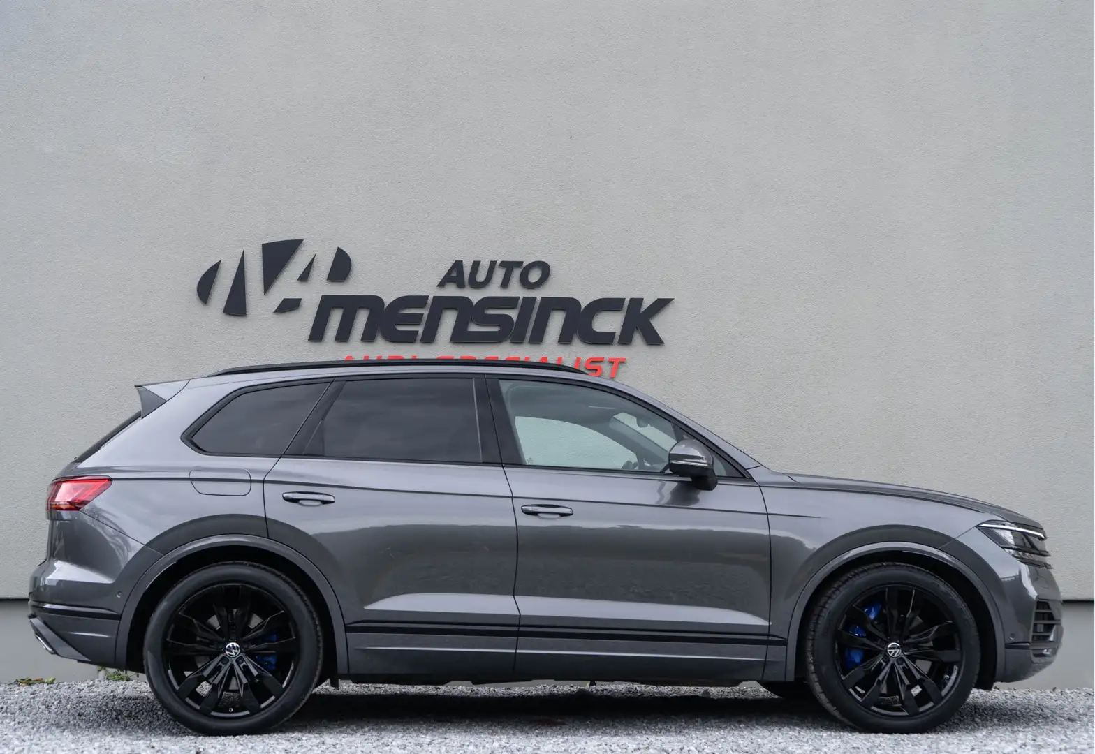 Volkswagen Touareg 3.0 TSI eHybrid 4MOTION / Luchtvering/ Standkachel Gris - 2
