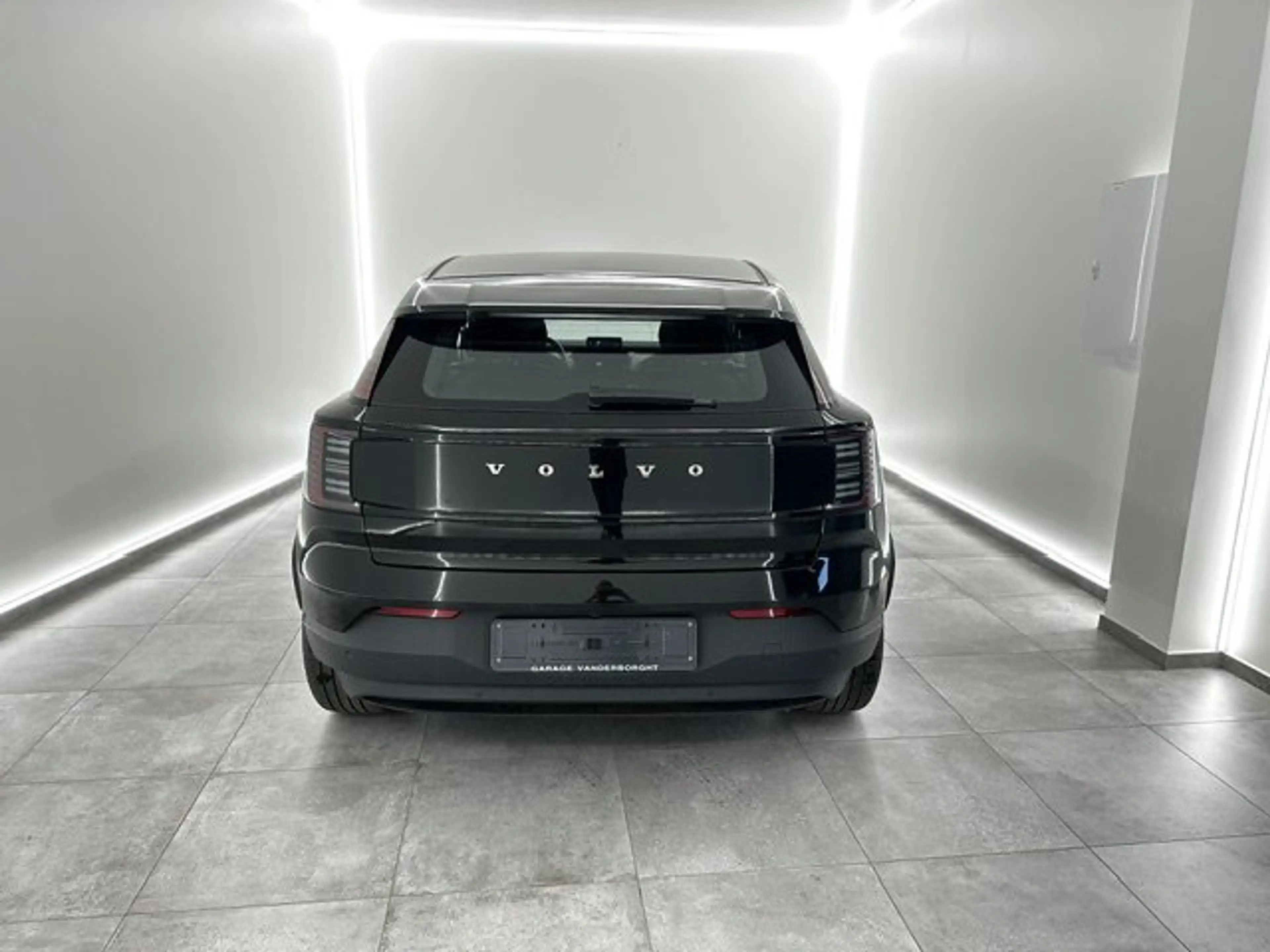 Volvo EX30 EXTENDED RANGE +TAL VAN OPTIES — photo 3