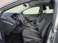 Ford Focus Trend -SHZ/PDC/Automatik!- Plateado - thumbnail 18