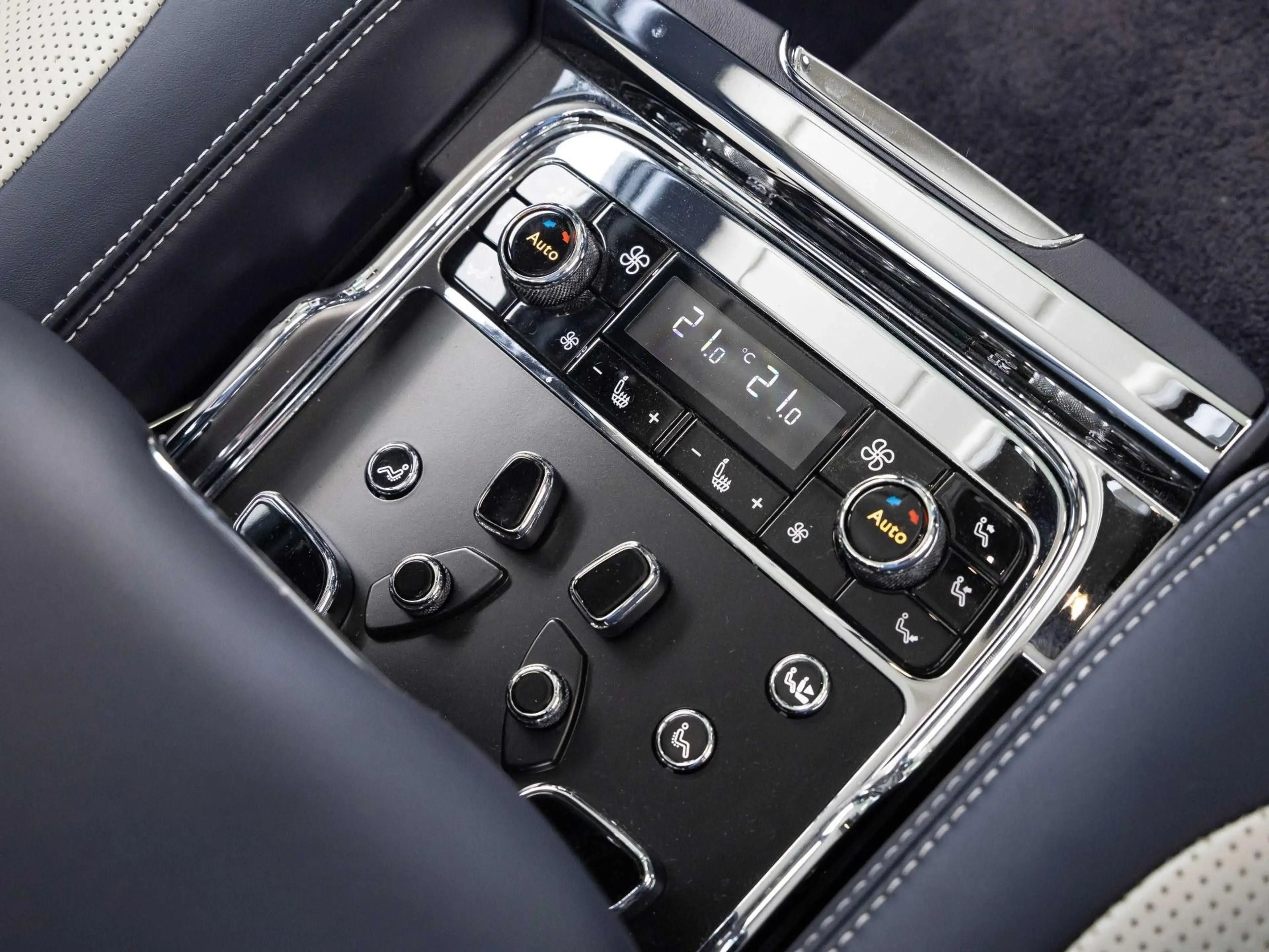 Bentley Mulsanne Speed von BENTLEY FRANKFURT Navi Klima — photo 15