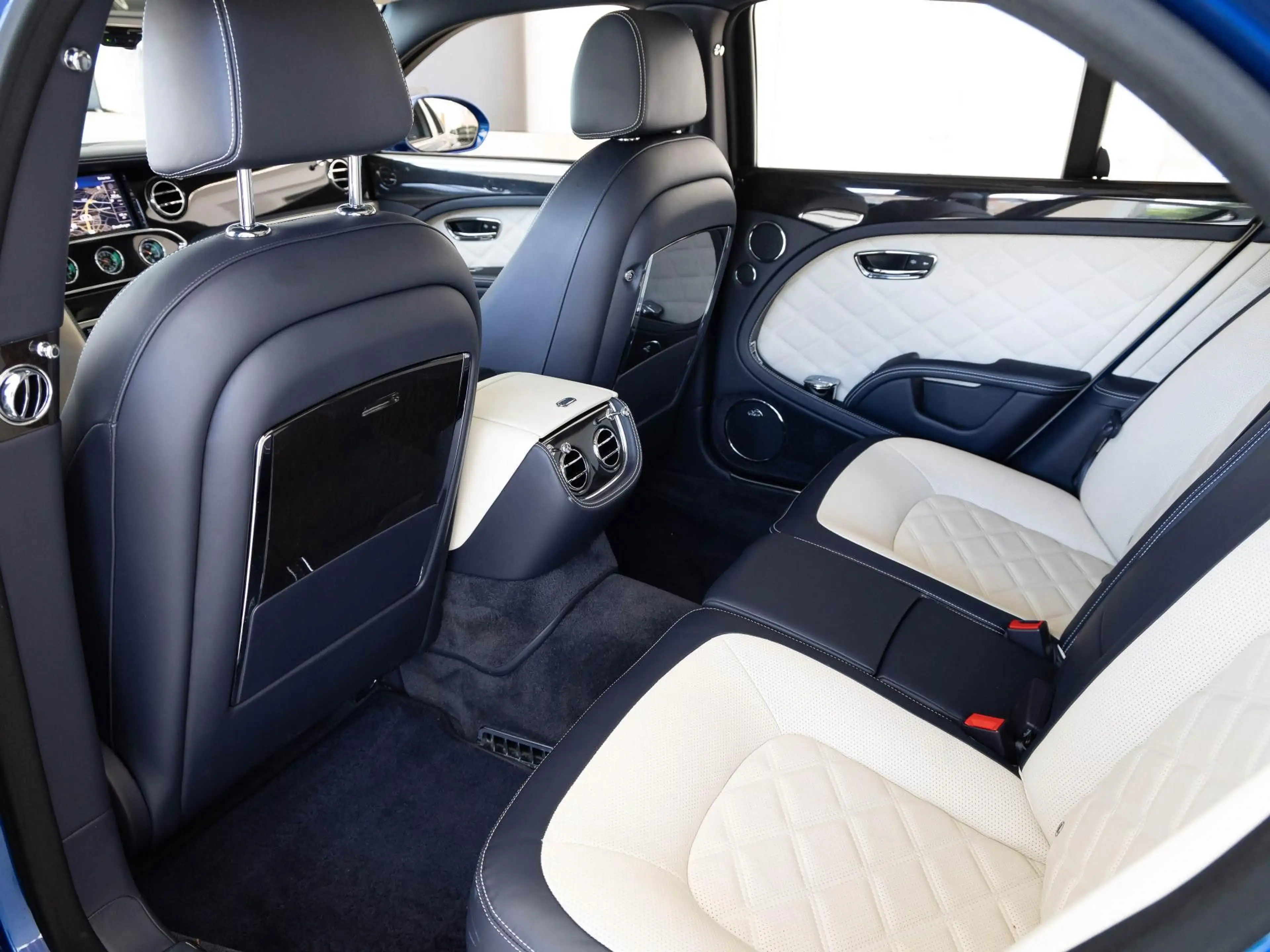 Bentley Mulsanne Speed von BENTLEY FRANKFURT Navi Klima — photo 9