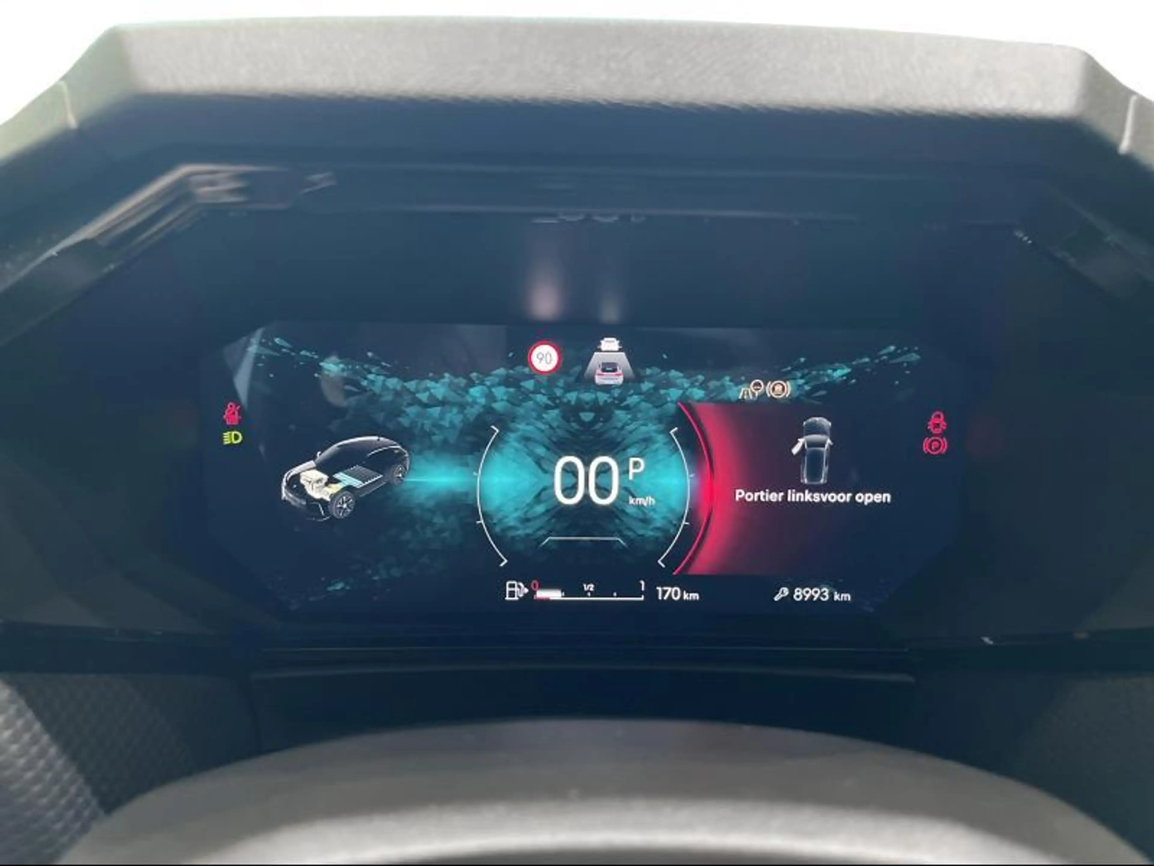 DS Automobiles DS 4 Hybrid Pallas — photo 11