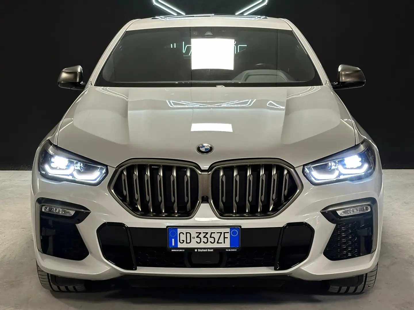 BMW X6 M X6 M50i auto Blanc - 1